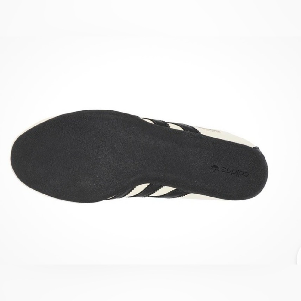 Adidas Tokyo Cream and Black Shoes - Picture 6 of 6